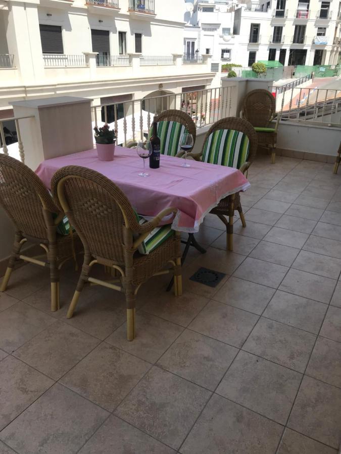Apartamento Plaza Espana Nerja Bagian luar foto